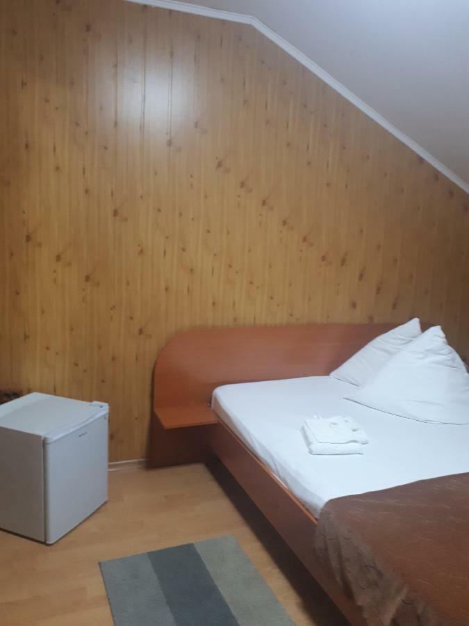 Pensiunea Valea Negrasului Traisteni ภายนอก รูปภาพ